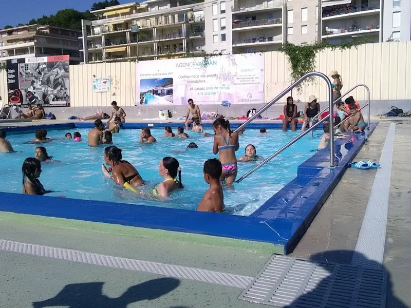 Piscine Port-Joint