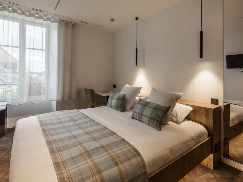 Logis Hôtel Rest. Spa Parenthèse