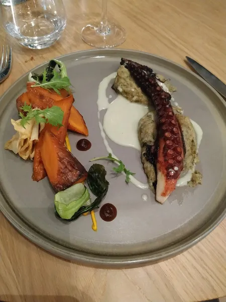 MONNIN restaurant