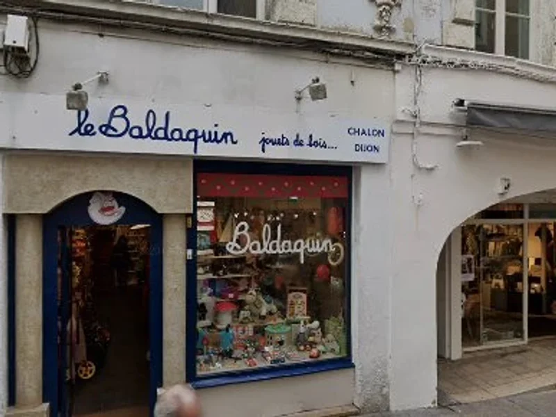 Le Baldaquin