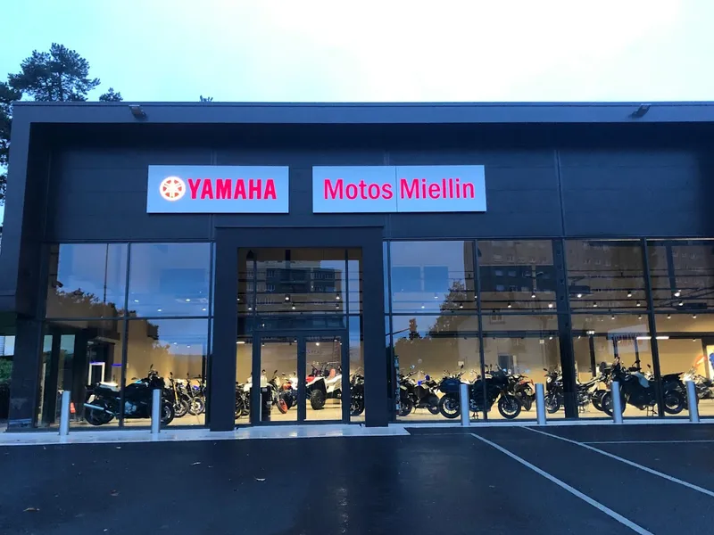 Yamaha Rent - Locations Motos & Scooters - Miellin