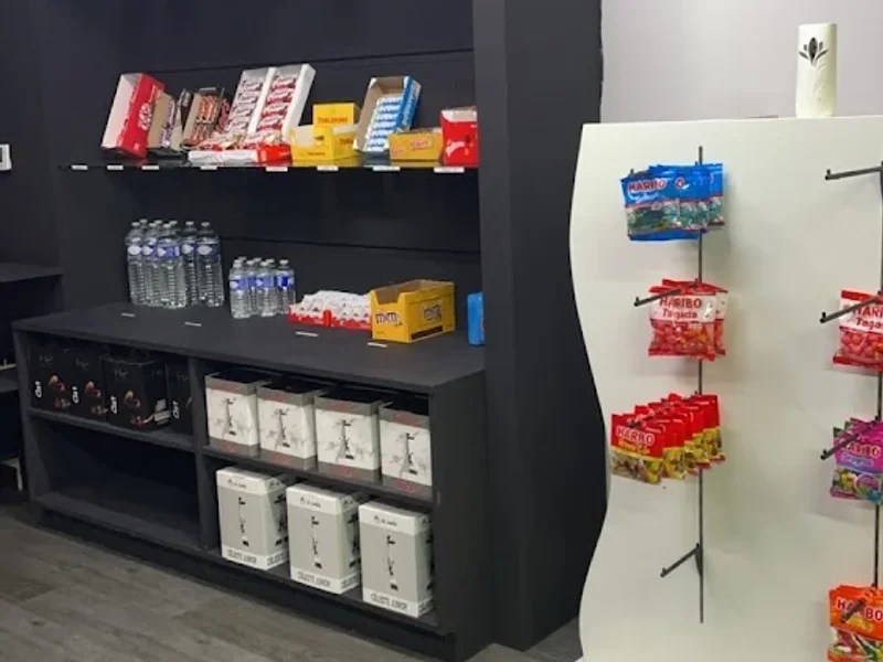 Seven Epicerie de Nuit