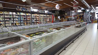 Les 17 magasins alimentation de Jura