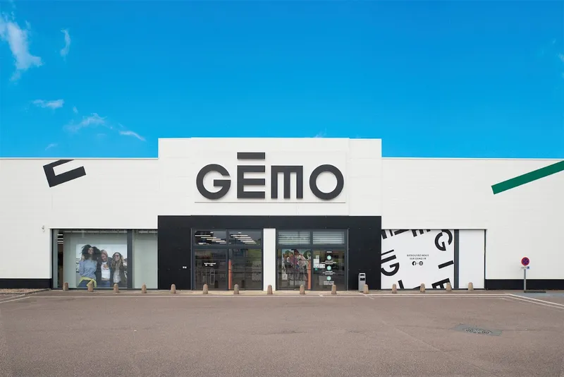 GEMO NEVERS Chaussures et Vêtements