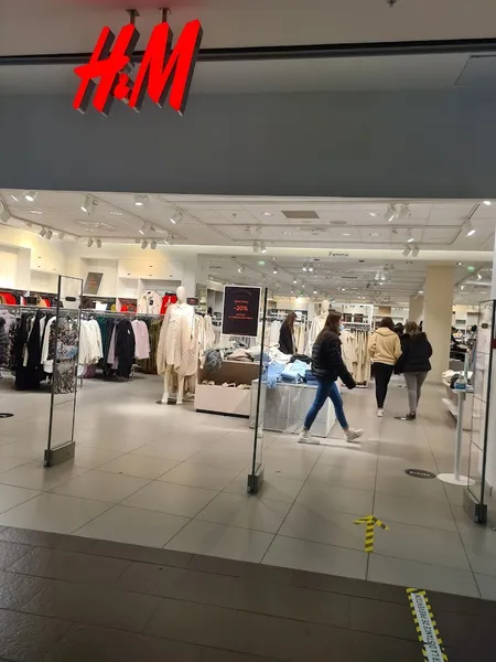 H&M Auxerre Les Clarions