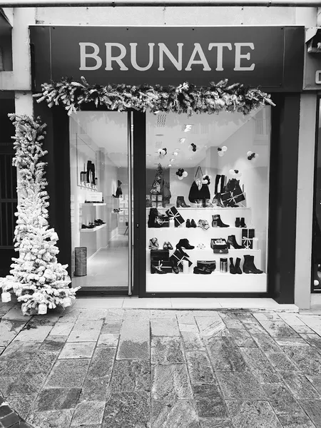 BRUNATE dijon