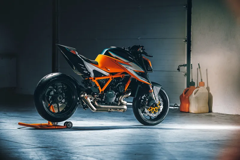 KTM NIMES by RACE MOTO