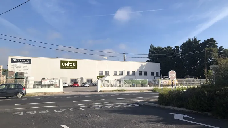 UNION-MATERIAUX LE CRES