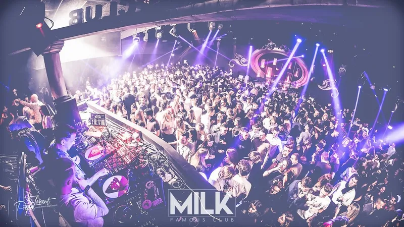 Le Milk Famous Club