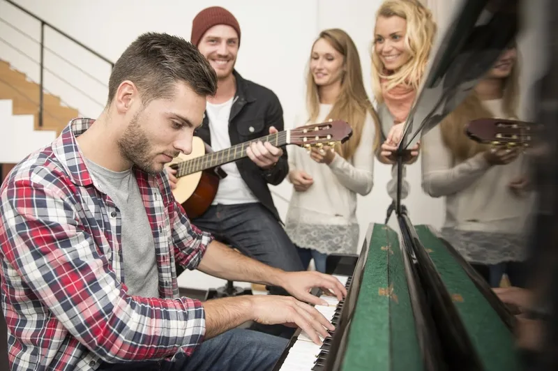 École de musique Wiplay Montpellier | Cours de piano, guitare, chant...