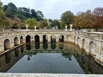 Les 15 lieux incontournables à visiter de Nîmes Gard