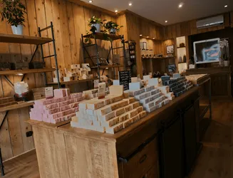 Les 8 boutiques de souvenirs de Lons-le-Saunier Jura