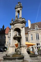 Les 9 lieux incontournables à visiter de Autun Saône-et-Loire