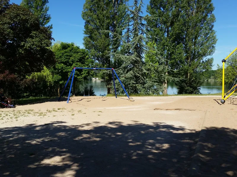 Kids playground Lac Kir