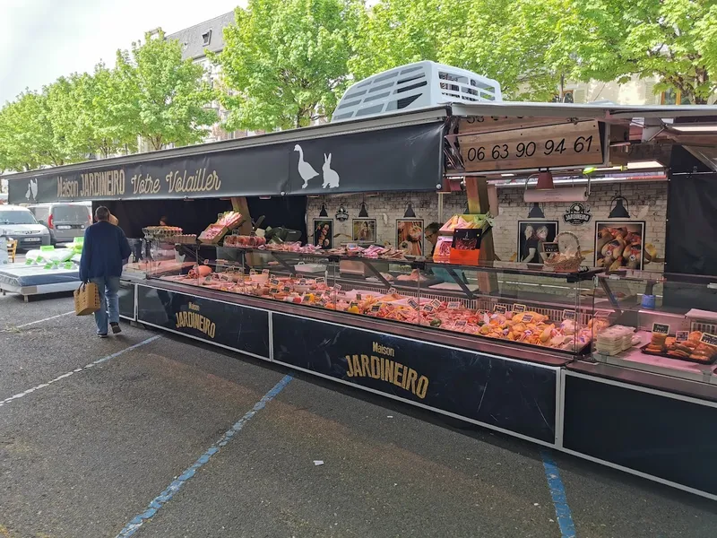 Marché de Cosne-Cours-sur-Loire