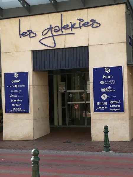 Les Galeries