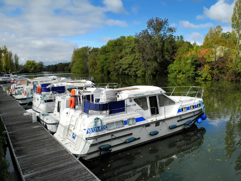 Les Canalous Bourgogne - Louhans