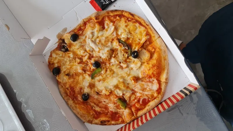 Dim s Pizza