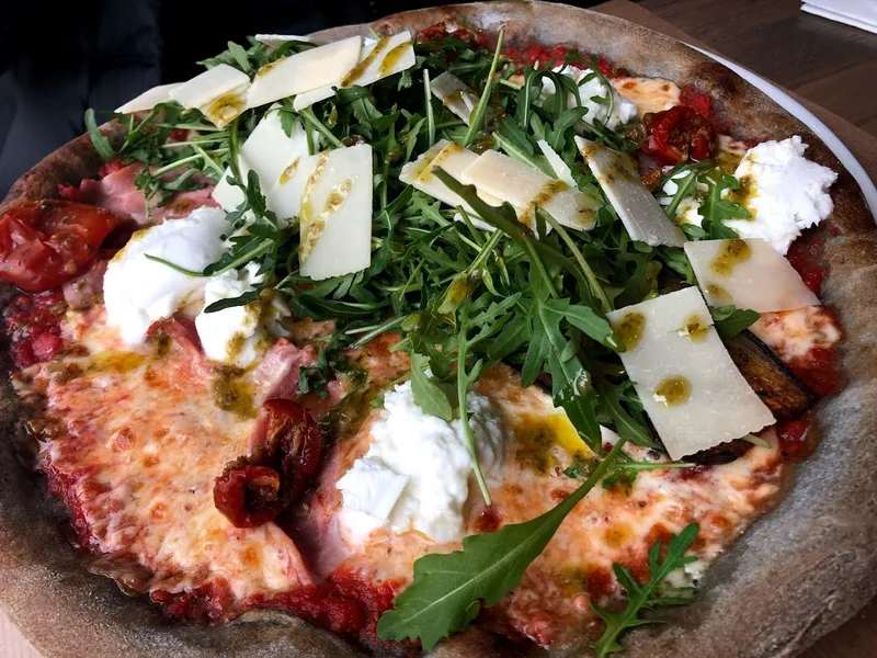 Au Comptoir À Pizzas . Fontainebleau