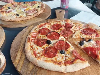 Les 9 pizzas de Bollène Vaucluse