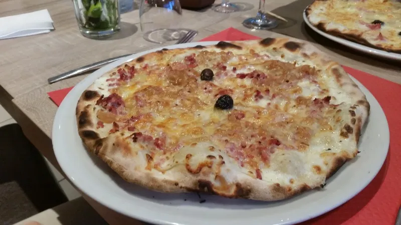 Pizzeria Gino