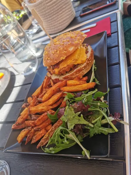 Le CBR Vedène (Café Baravin Restaurant)