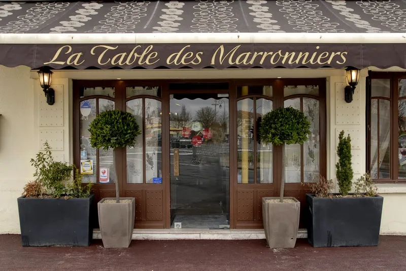 La Table des Marronniers