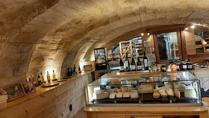 Chez Pierrô Cave/Bar à fromage