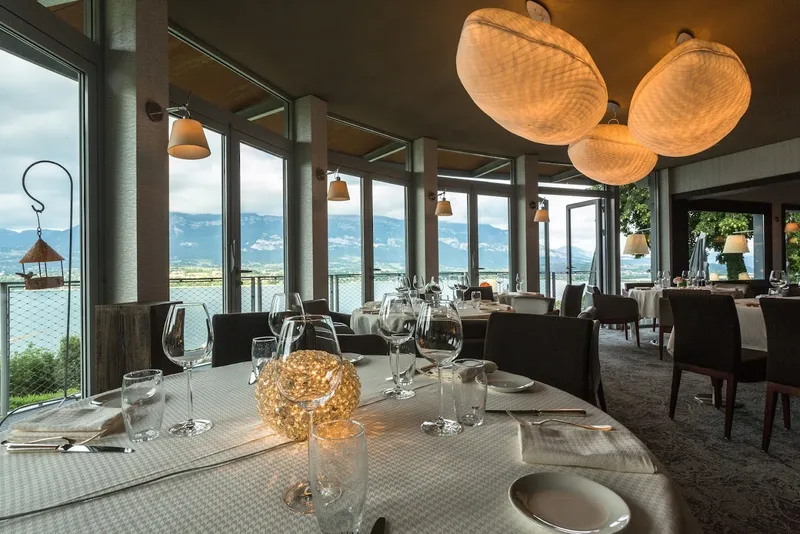 Restaurant Lamartine Lac du Bourget, Proche Aix-les-Bains