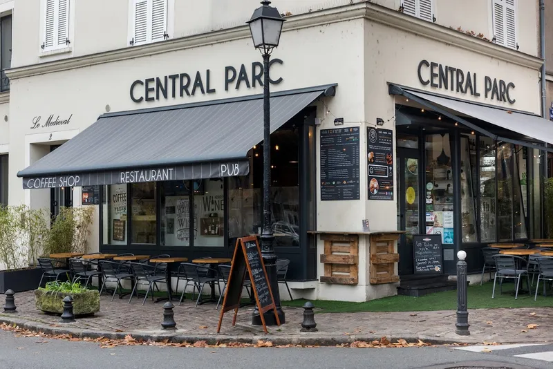 CENTRAL PARC