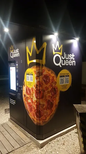 Just Queen - Distributeur de pizzas