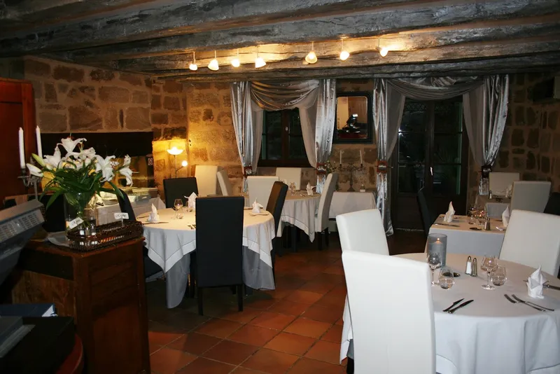 Restaurant "Le 6ème Sens"