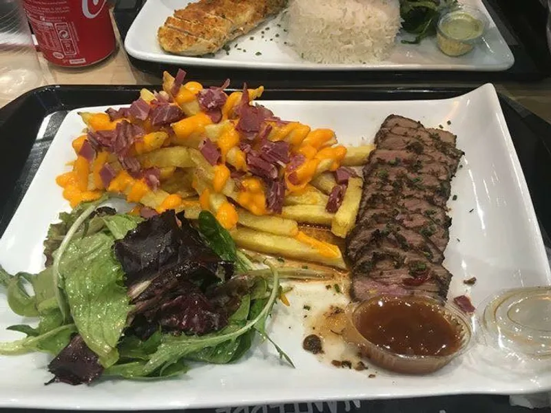 Food Court - Restaurant Halal à Nanterre