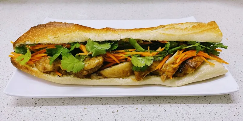 Sandwich 17 - Banh Mi Belleville