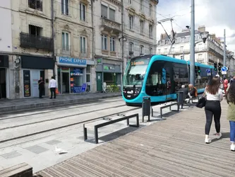 Les 11 magasins telephones mobiles de Besançon Doubs