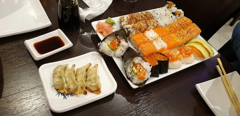 Sushi Yaki