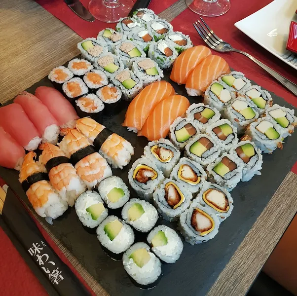 Ô SUSHI & WOK