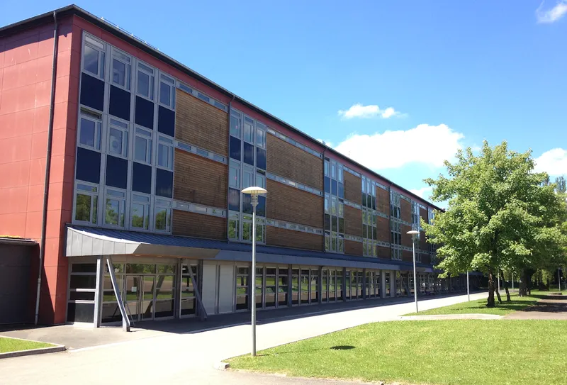 Lycée Raoul Follereau