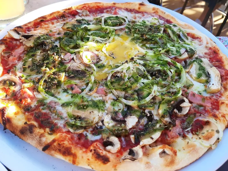 restaurant pizzéria le Dorlett