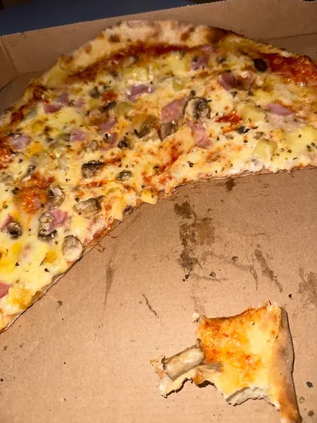 L Amélie pizza est devenu : Les Pizzas de PASCAL