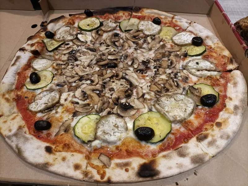 Pizza Brignoles La cinco y media