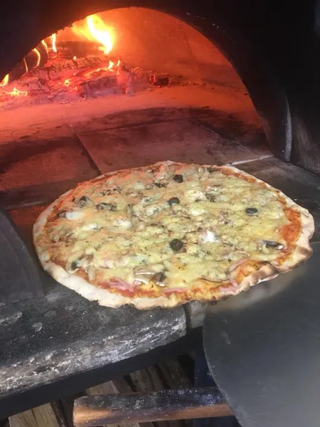 Camion Pizza du Soleil