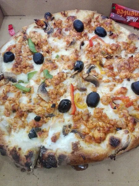 Royal Pizza