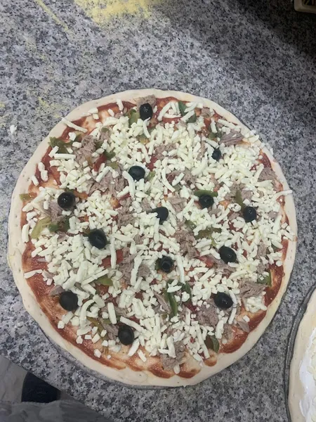 Allo Pizza.
