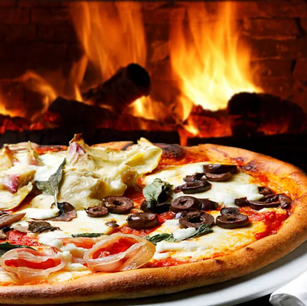 Pizza soleil l'authentique au feu de bois