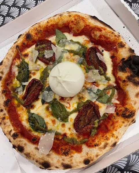 Camion pizza « la pizza des gourmets »