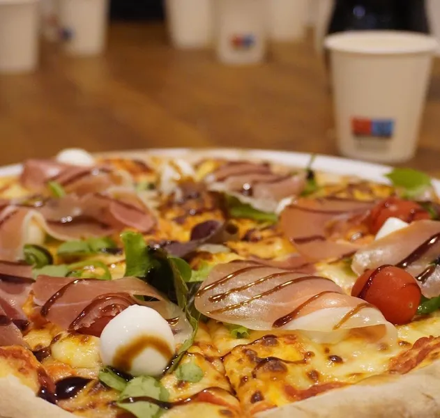 Five Pizza Time