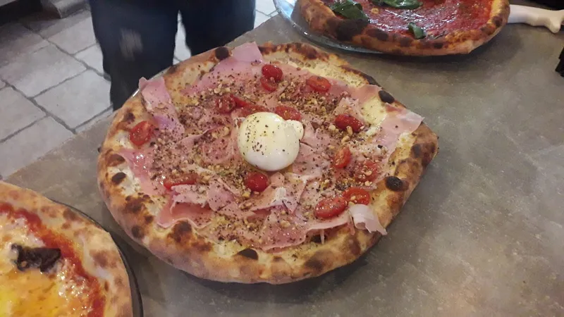 Pizza Margherita 1889