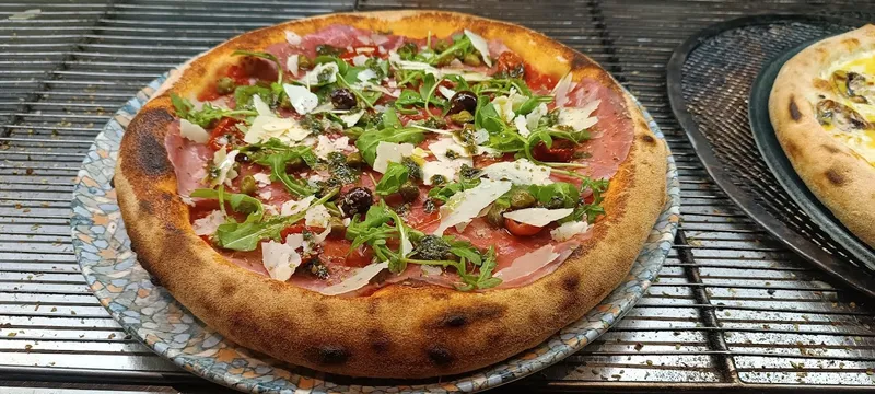 Restaurant - Pizzeria CASA PAVONI