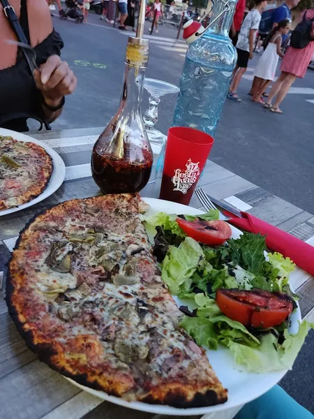 Pizz Eric